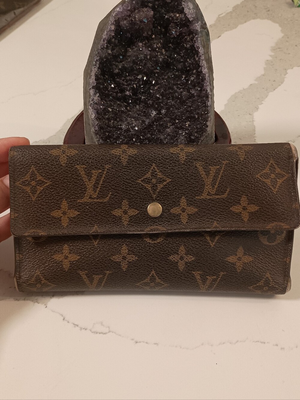 AUTHENTIC Louis Vuitton Monogram Porte Tresor International Trifold Wallet